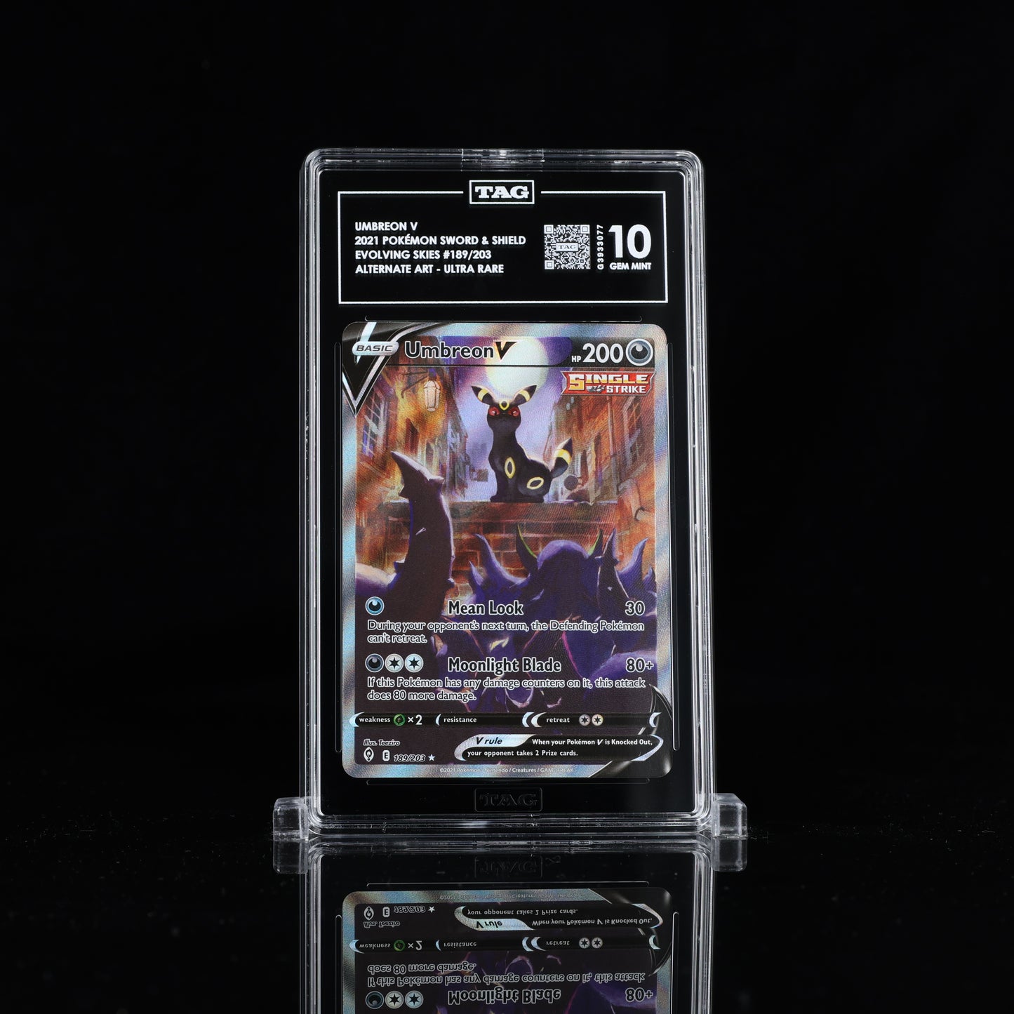 Pokemon TAG 10 Umbreon V #189/203 2021 Evolving Skies Alternate Art